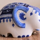 Elephant piggy bank to break in Thai ceramic
