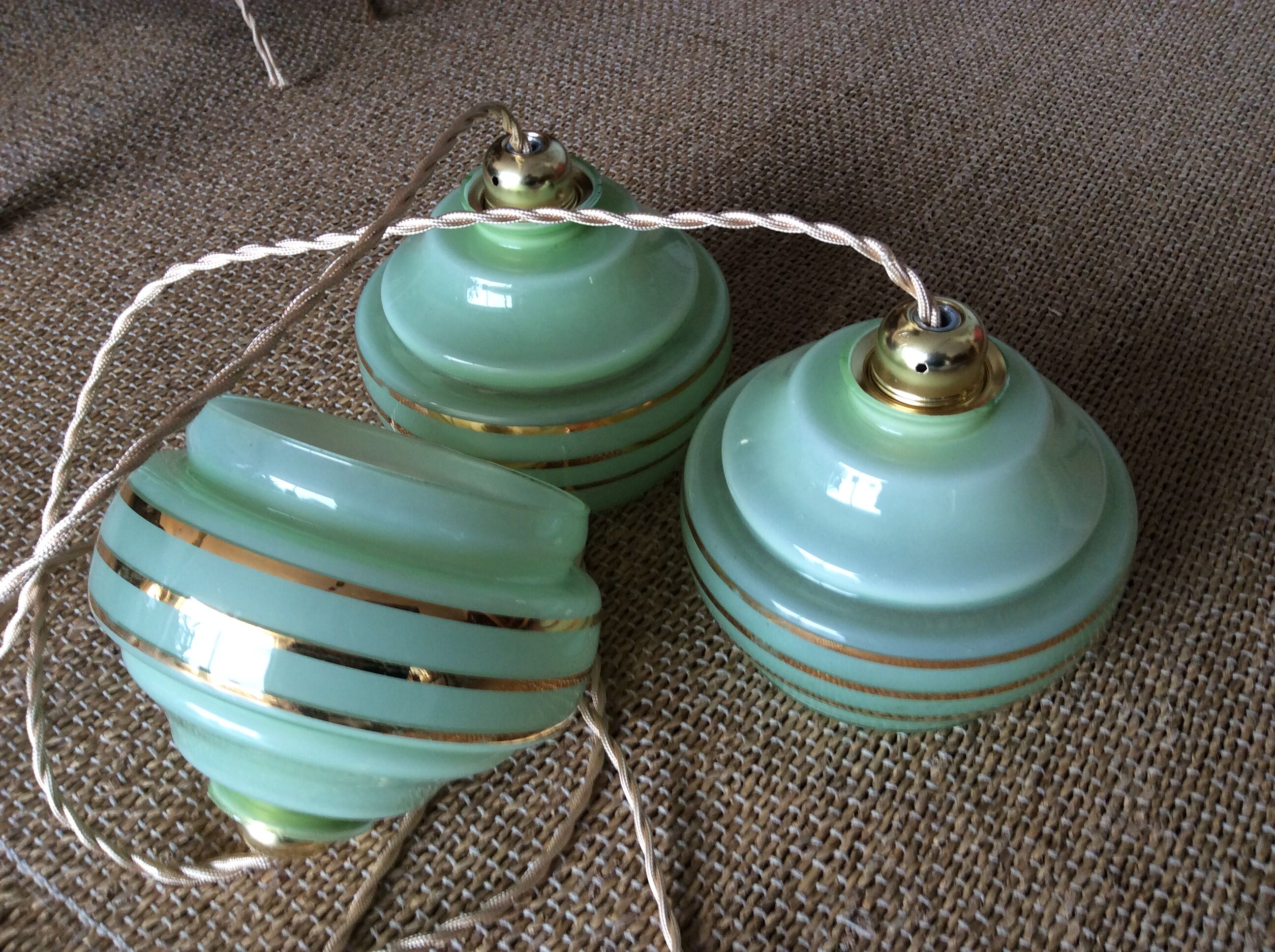 3 vintage pendant lamps