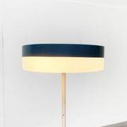 Lampadaire minimaliste de Bega, Allemagne