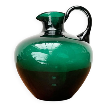 Green glass pitcher German Art Deco by Prof. Bruno Mauder for Zwiesel Theresienthal, 1930s