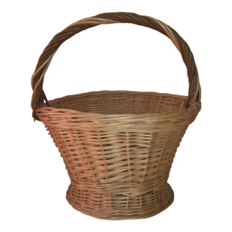 Wicker basket