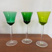 Verres à vin colorés en cristal Saint Louis