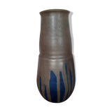 L. Pointu sandstone vase