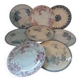 8 assiettes plates anciennes en Terre de fer 