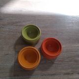 3 vintage typperware egg cups