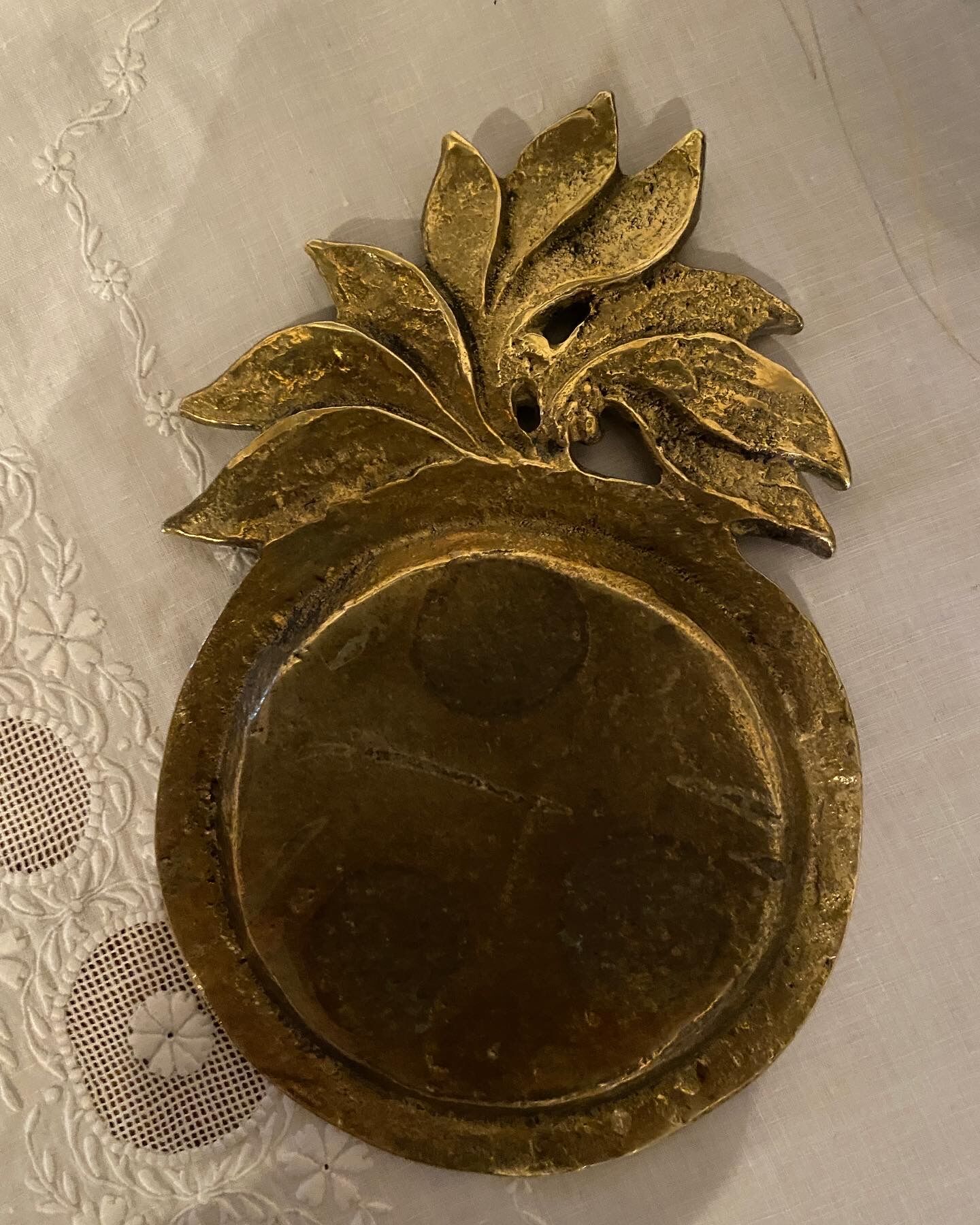 Pocket vacuum/cup in old gilded bronze