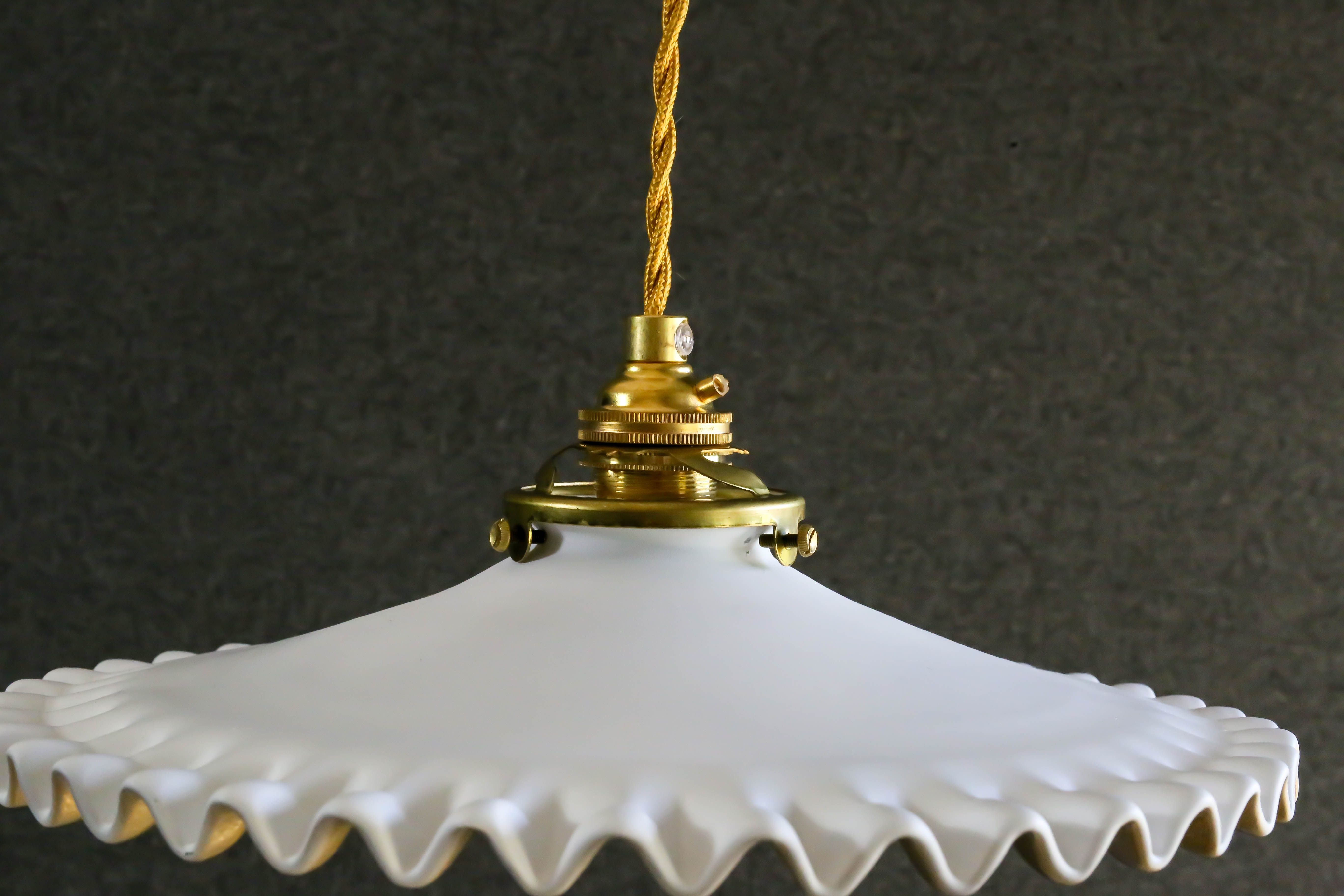 Old pendant light in opaline painted white and gold, new socket and new cable