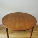 Scandinavian teak dining table signed Johannes Andersen for MSK Mobler