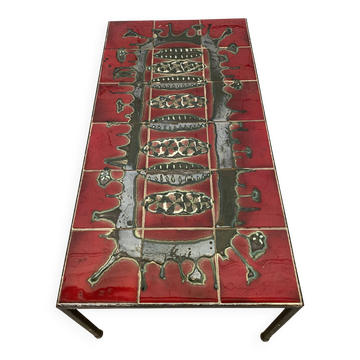 Ceramic and metal coffee table from the 1960s in the style of Roger Capron.