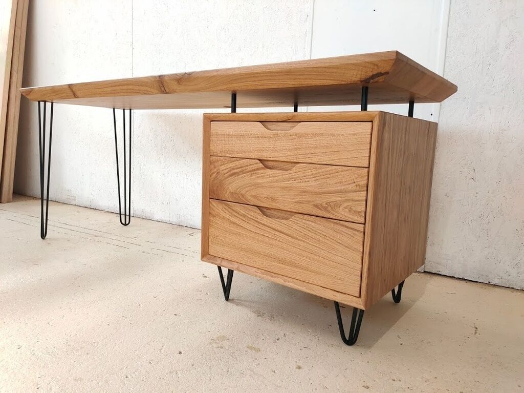 Solid oak desk