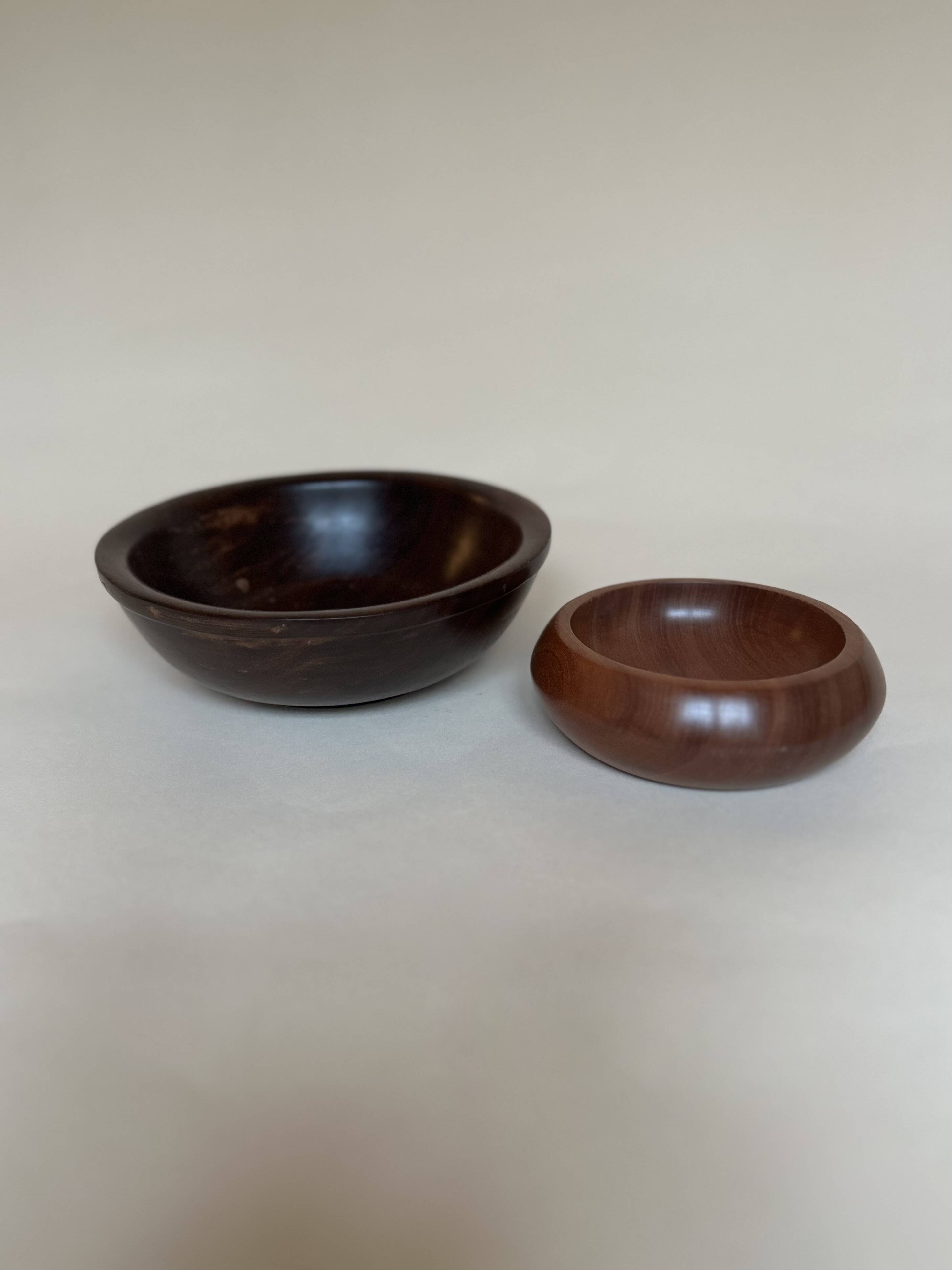 Pair of varnished wooden pocket vases