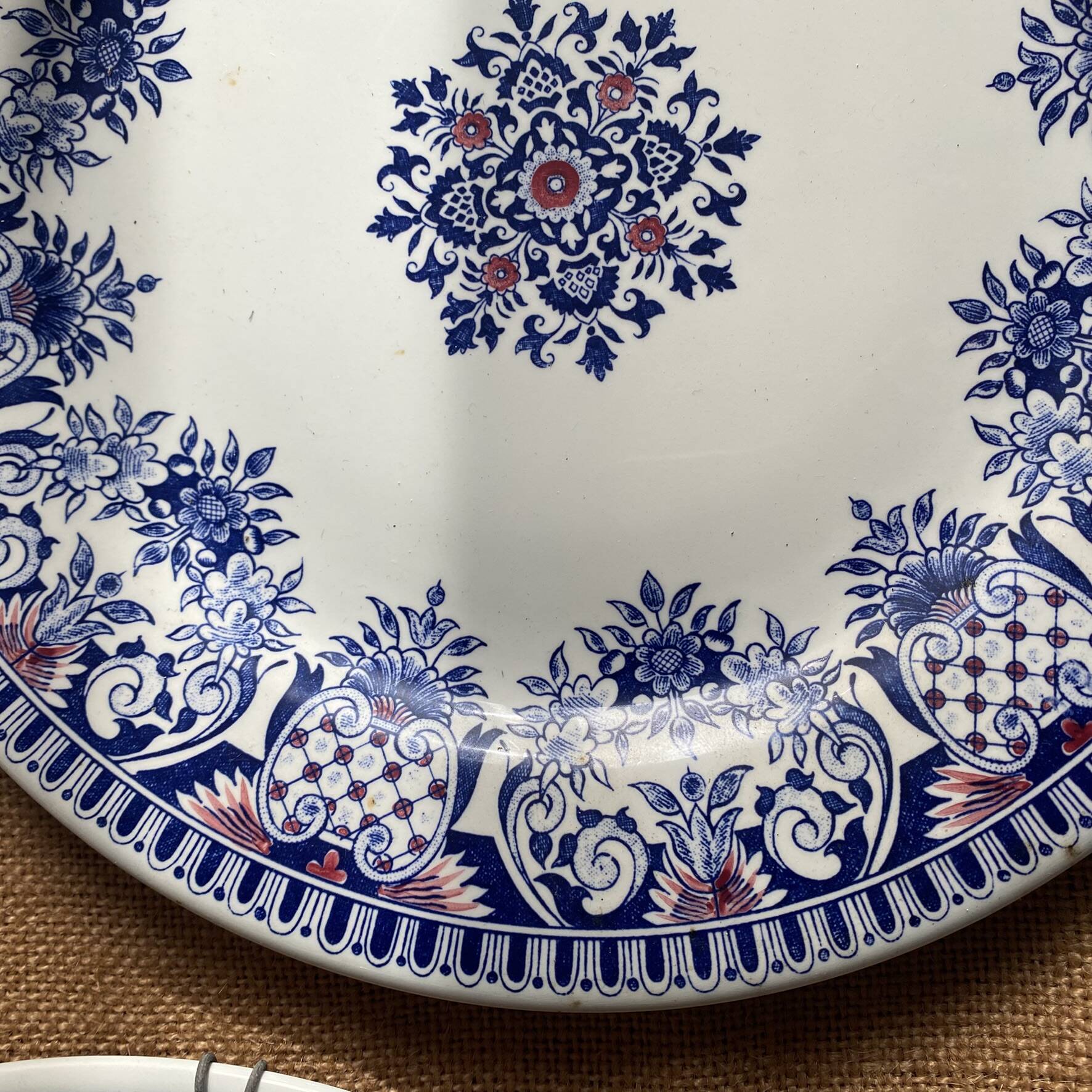 Flat plates Gien Renaissance, wall decoration