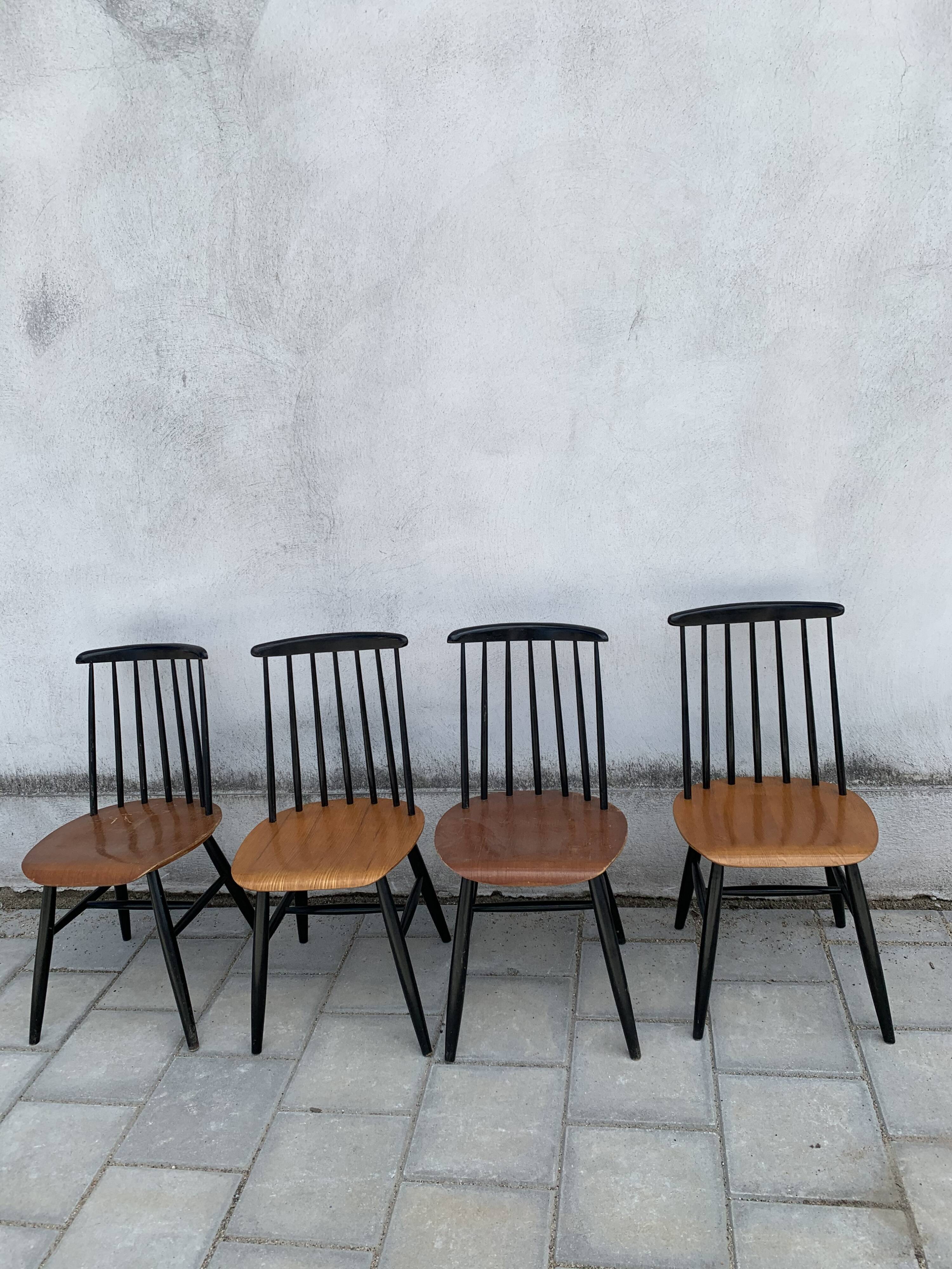 Set of four vintage chairs by Ilmari Tapiovaara