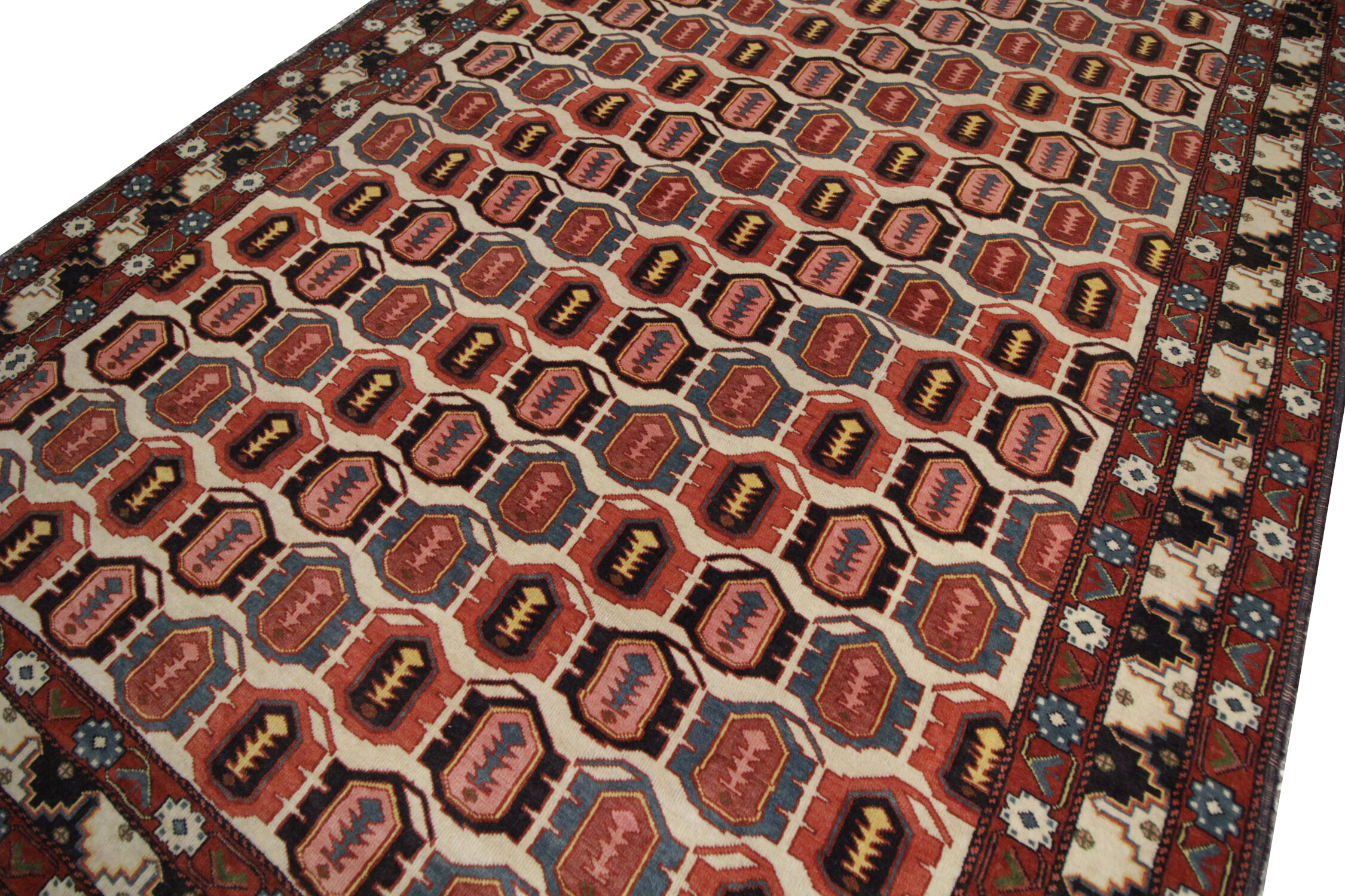 Tapis persan 124x168cm