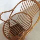Swivel rattan chair