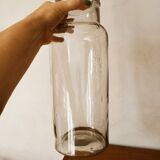 Glass jar