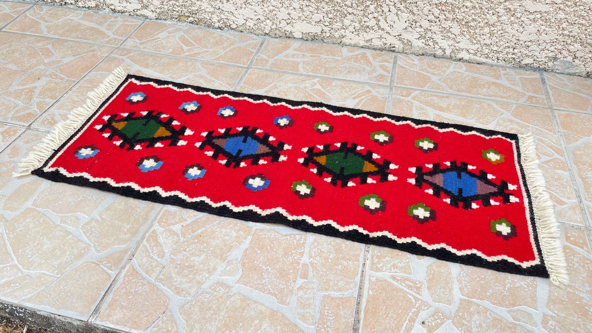Scandinavian rug rolakan 82x31cm