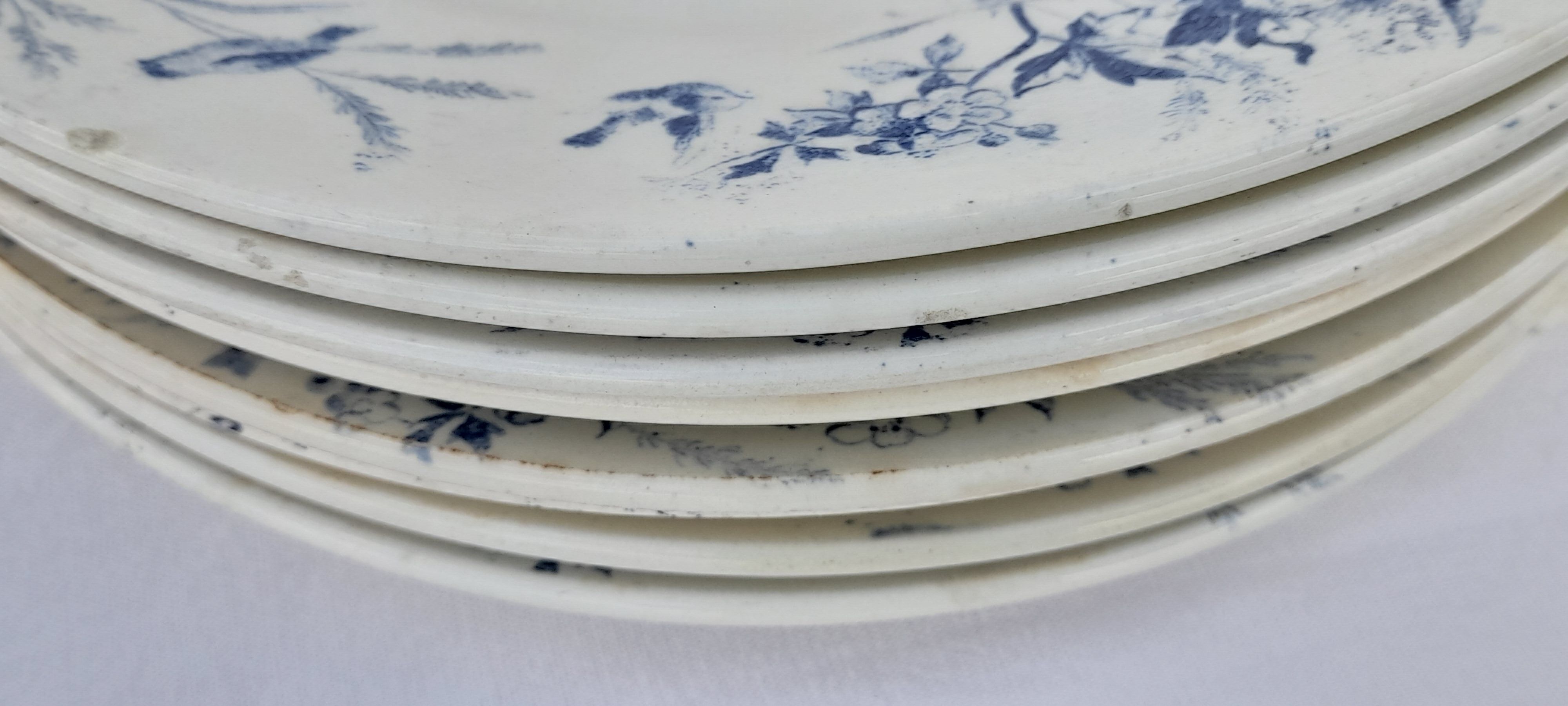 8 flat earthenware plates Creil and Montereau late nineteenth diam 23 cm