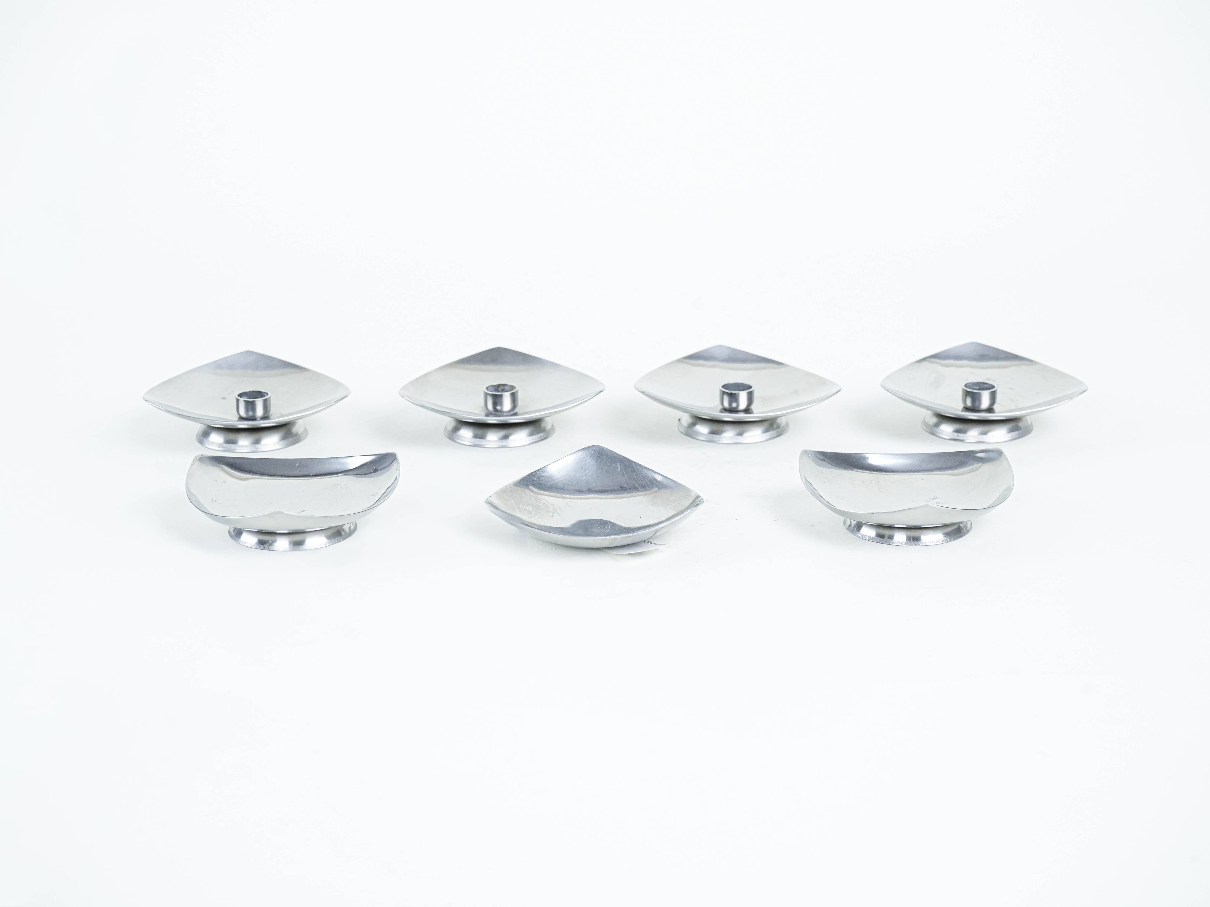 Ensemble de candélabres en acier, design danois, années 1970, fabriqué au Danemark.