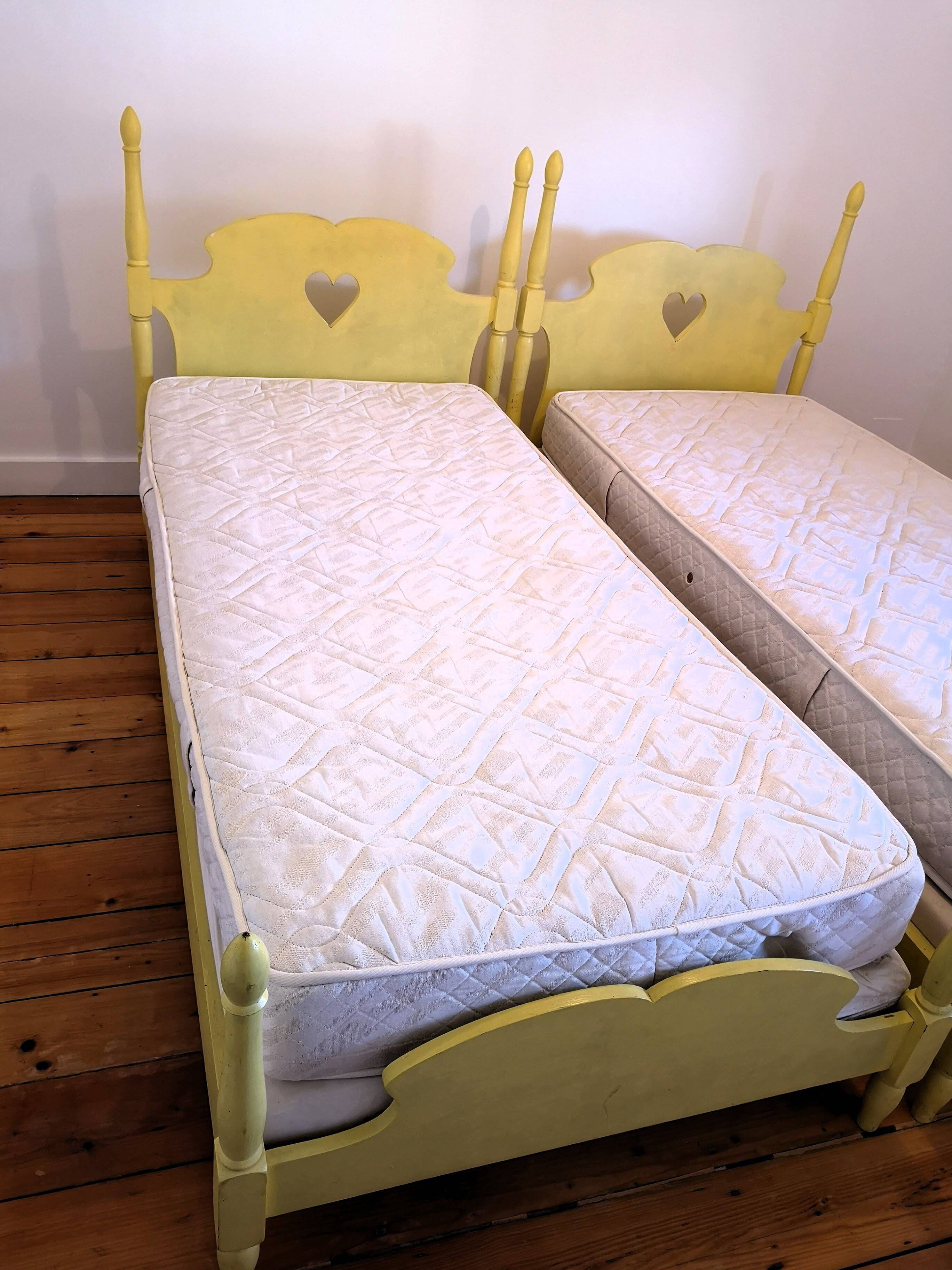 Pair of painted wooden twin beds