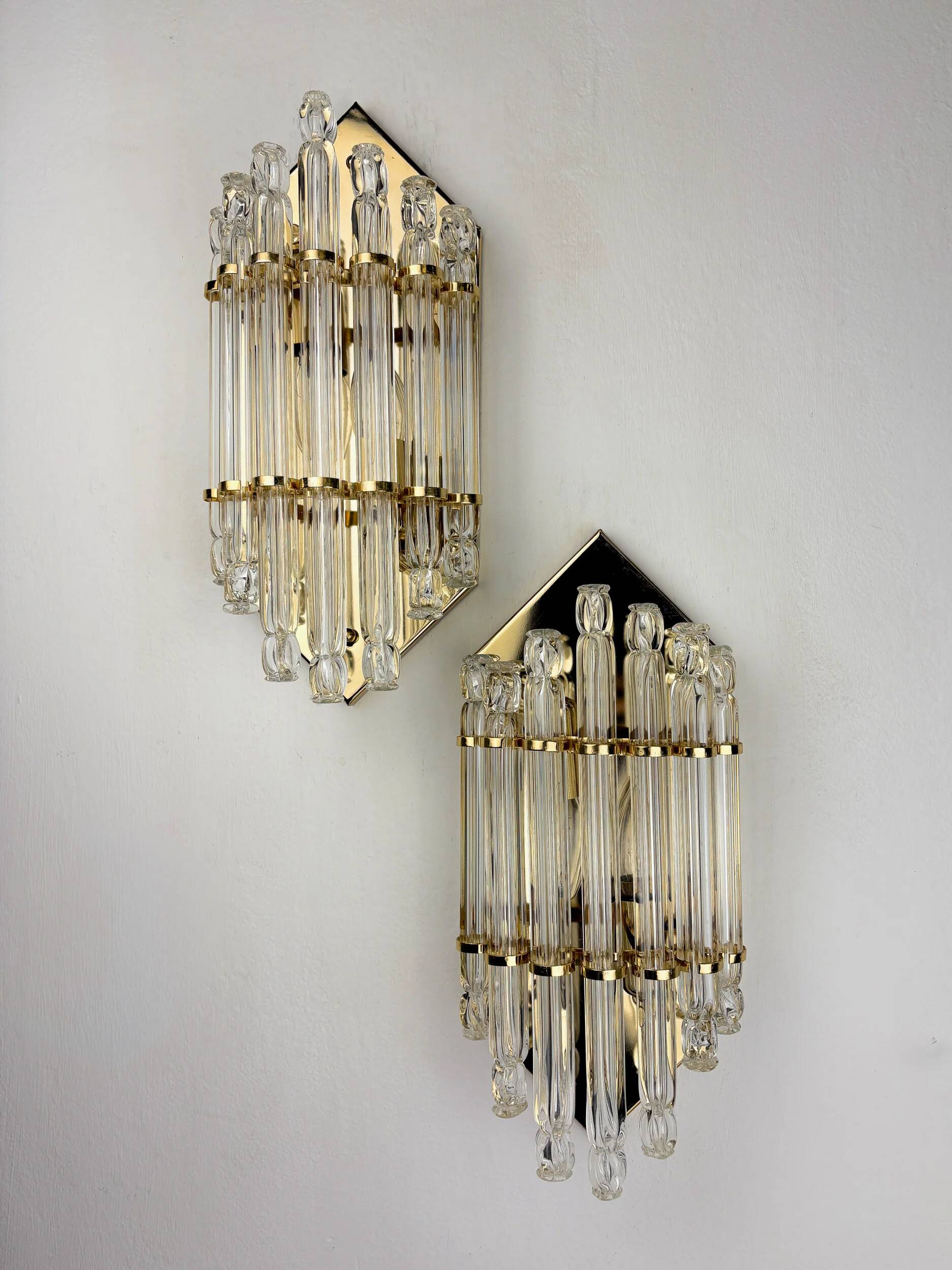 Pair of Venini wall lights, Murano cut glass, circa 1970s, Italy