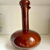 Carafe en céramique émaillée marron