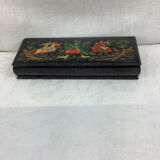 Lacquered box from Russia hand painted