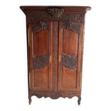 Armoire ancienne à deux portes en bois foncé sculpté à la main, avec poignées en laiton, style Louis XVI