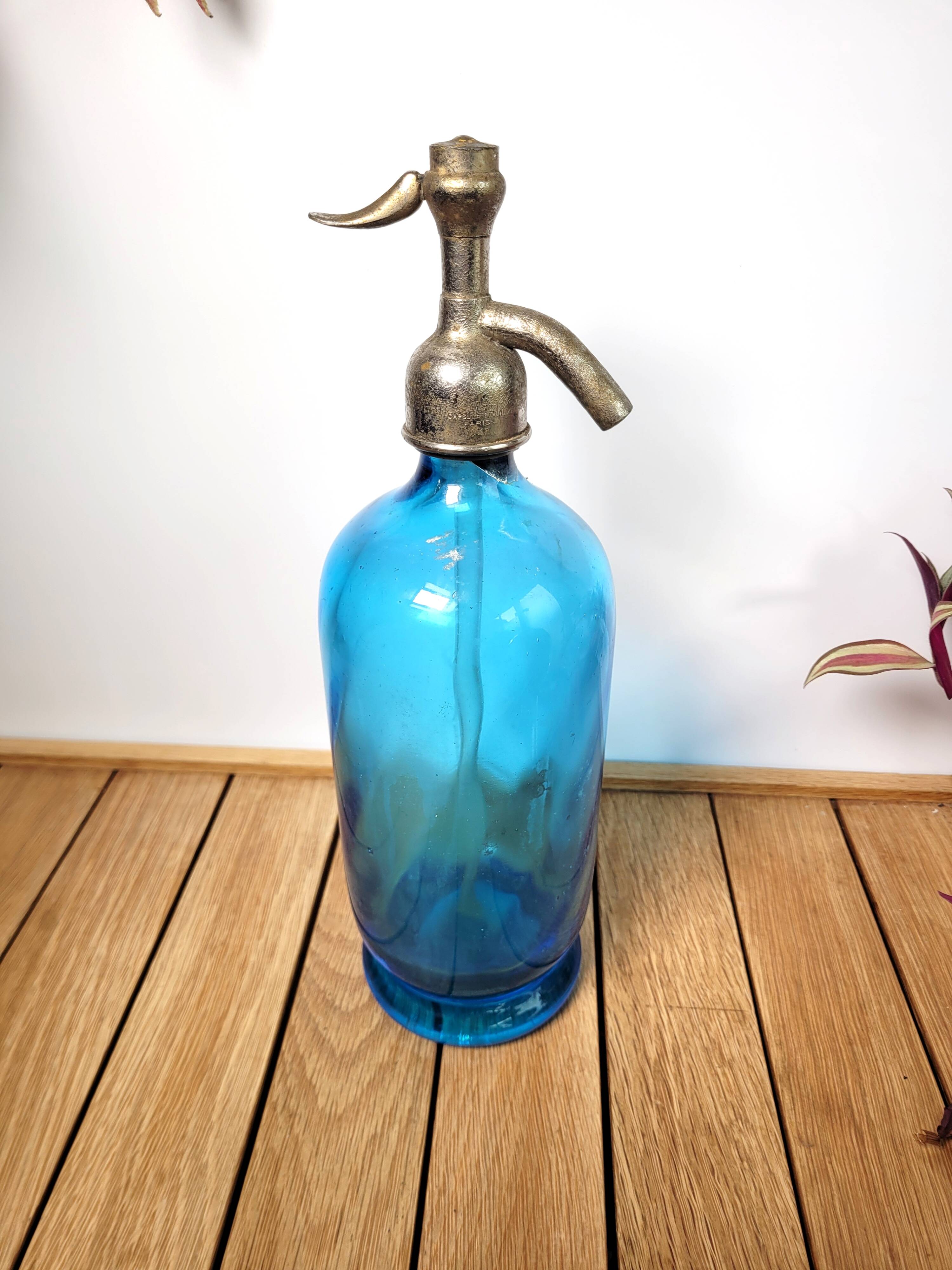 Old siphon bottle from Bistrot seltzer water