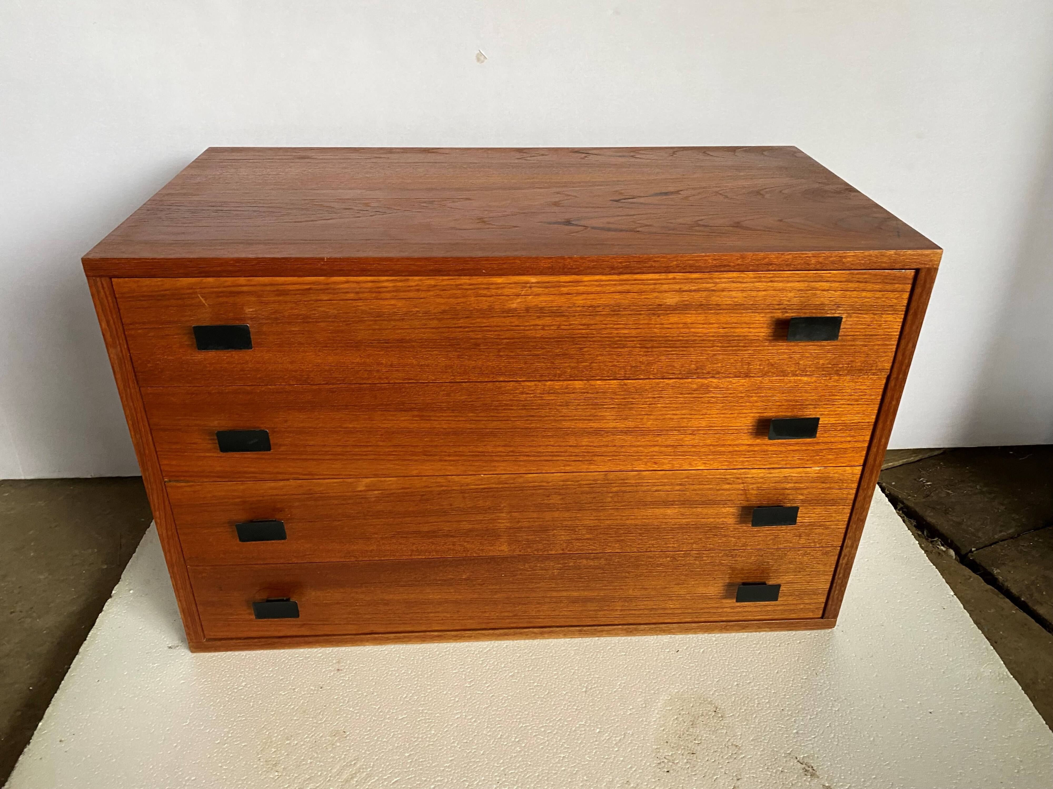 Convenient storage unit in Scandinavian teak from the 60s