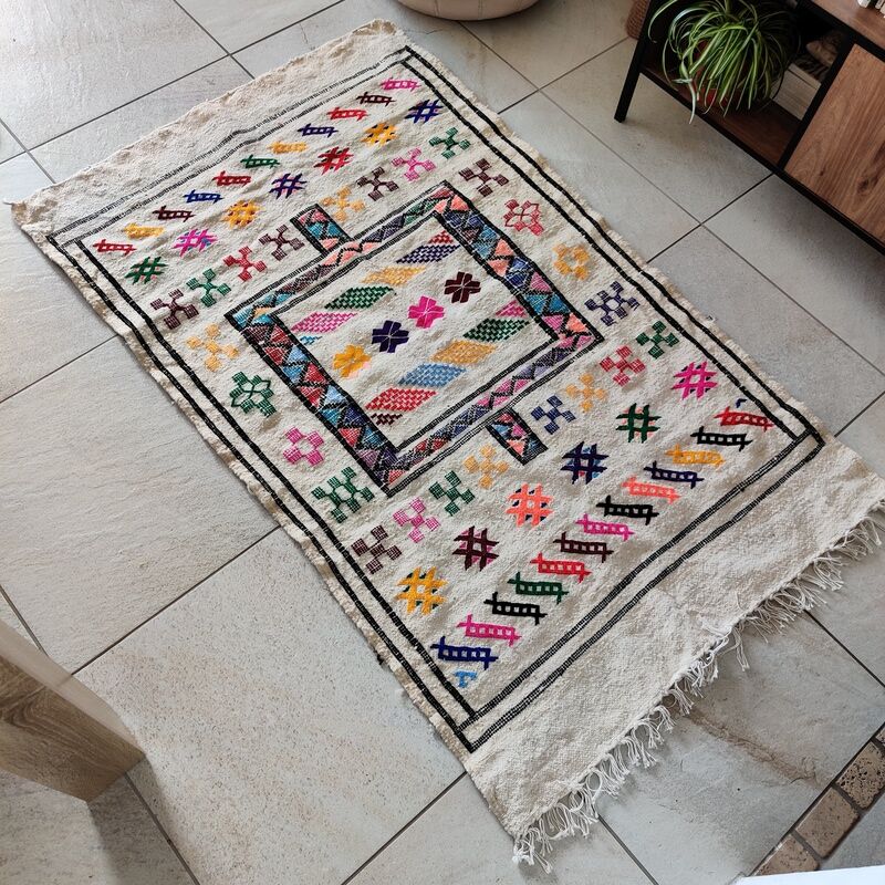 Moroccan carpet ethnic wool 95x155 cm