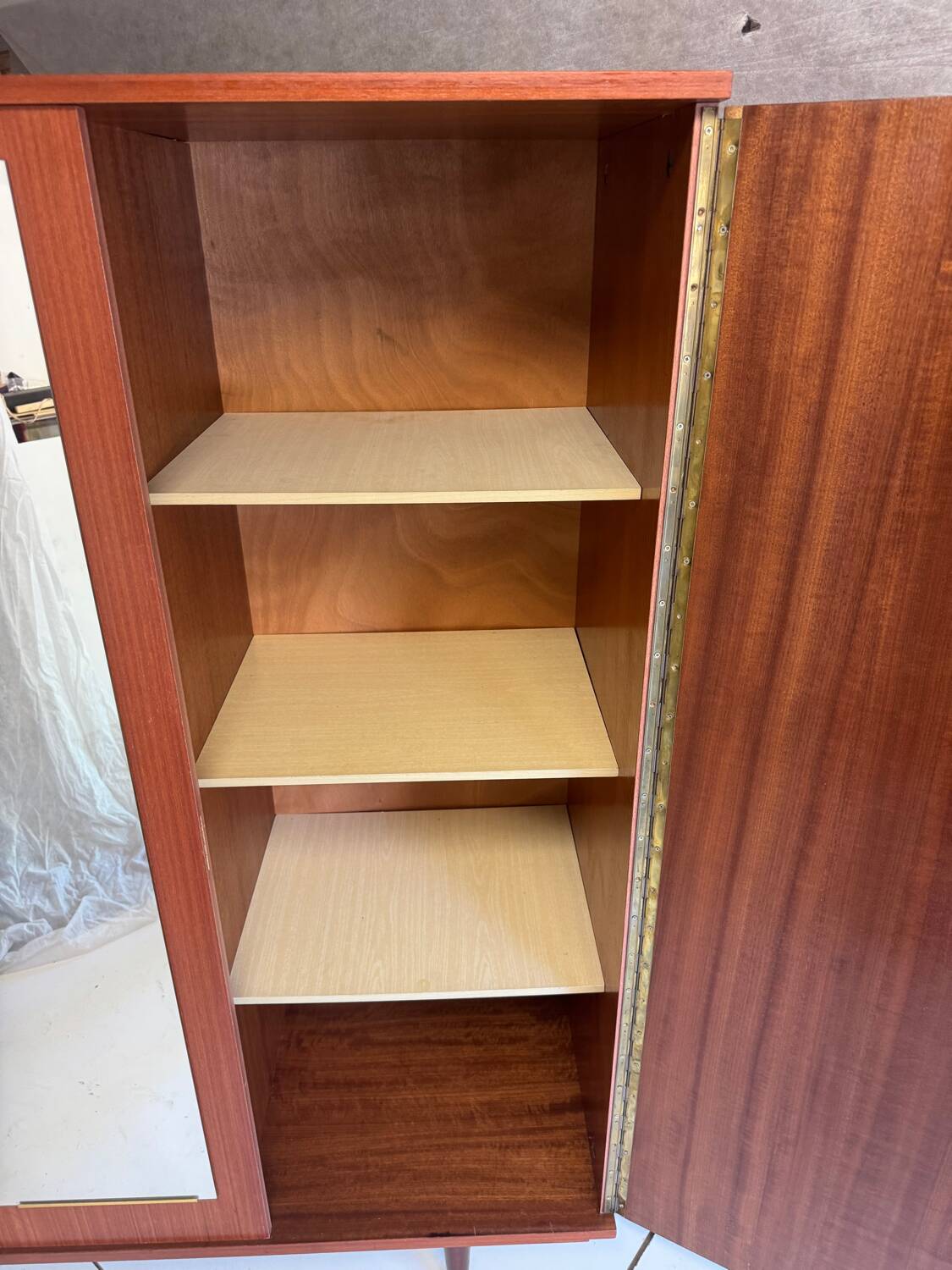 Armoire vintage scandinave