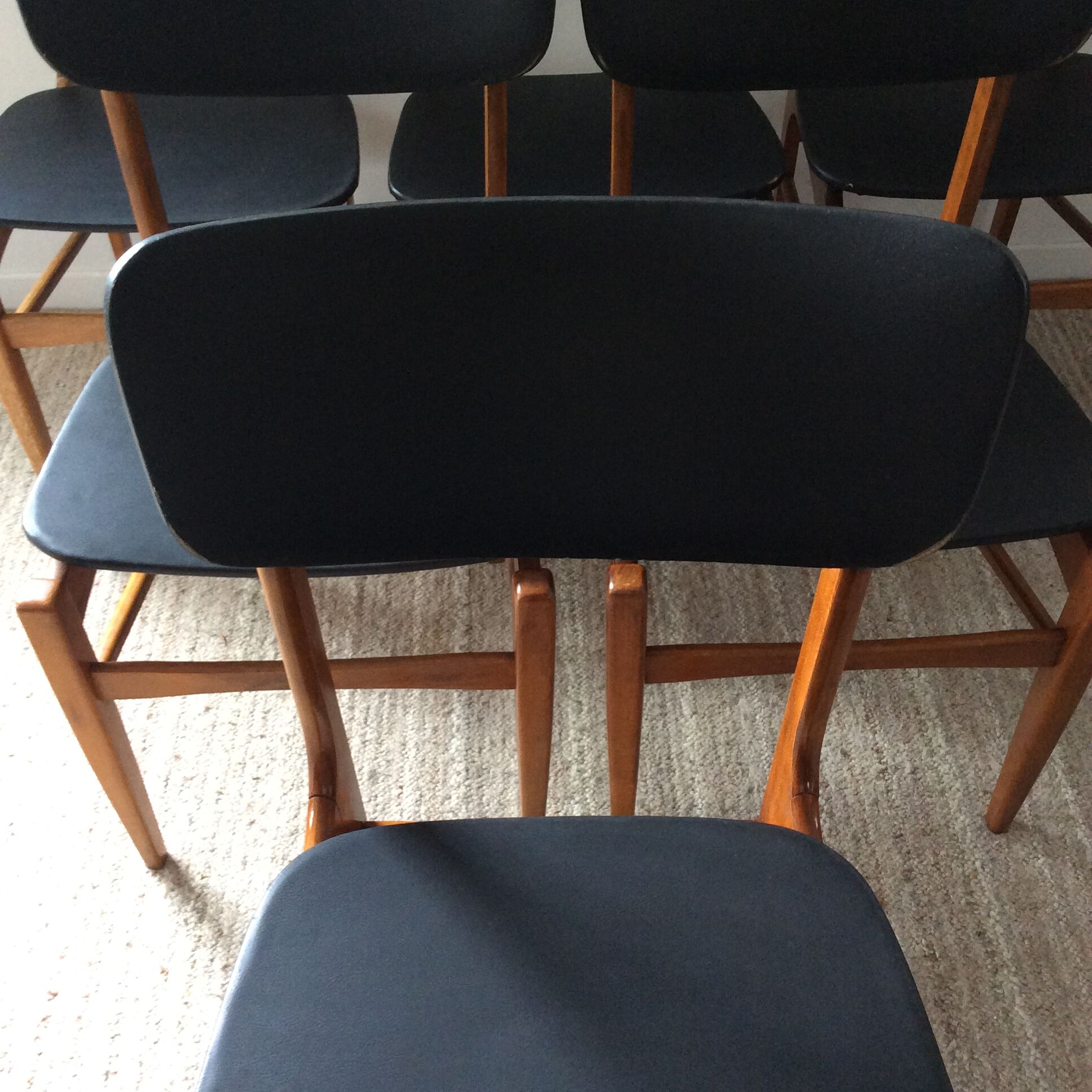 Series of 6 Scandinavian chairs from the 50/60