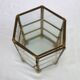Ancienne petite vitrine hexagonale pour miniatures ou bijoux