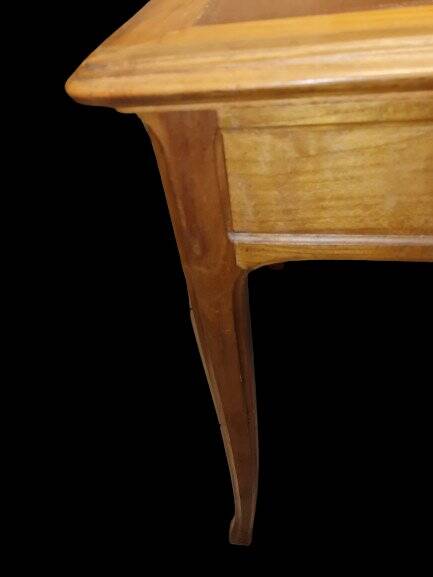 Cherry wood desk in Art Nouveau style