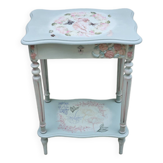 Romantic side table