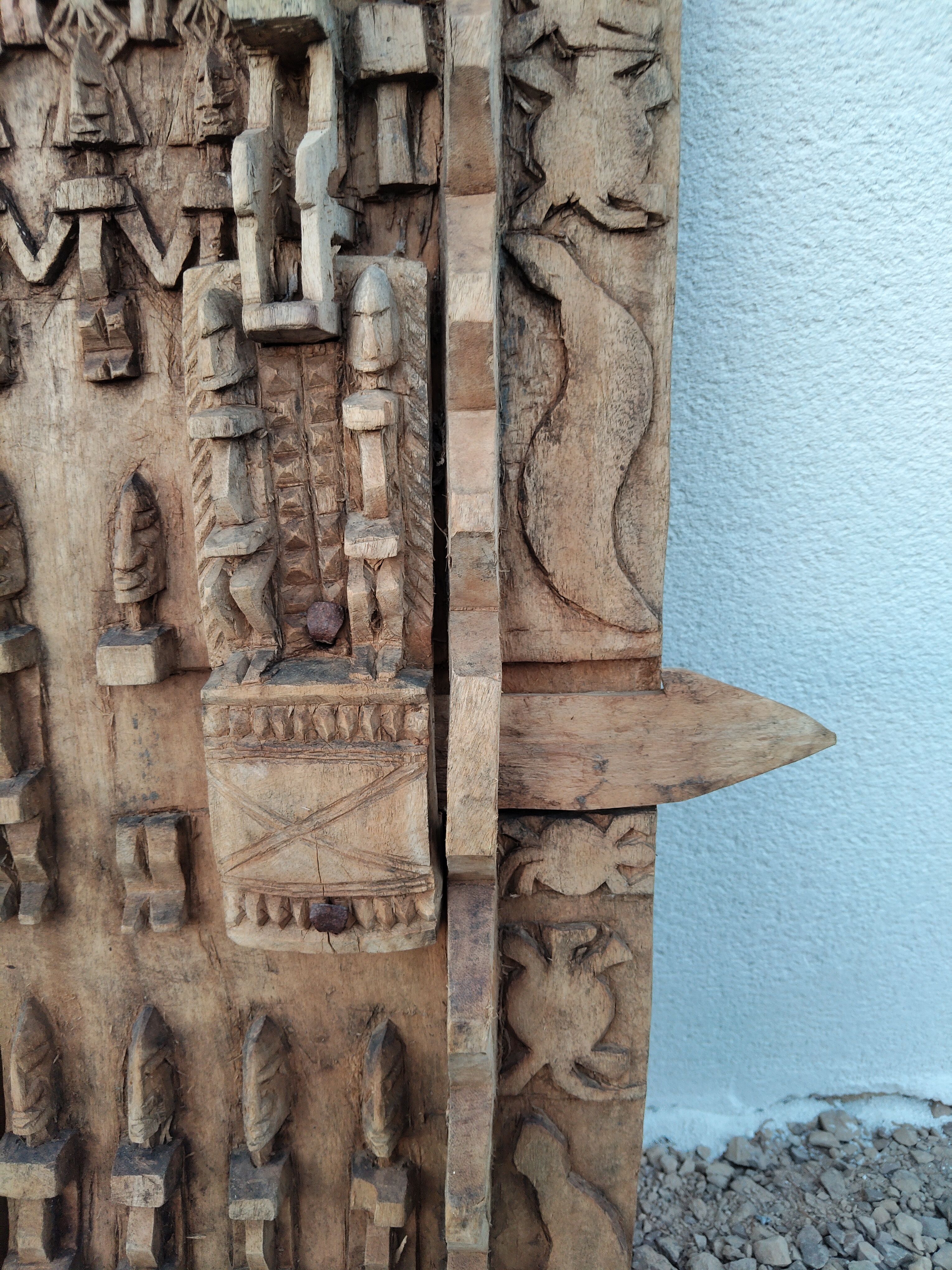 Old carved Dogon attic door – Mali – traditional lock