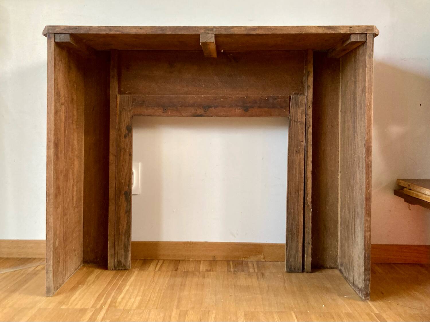 Art Deco fireplace mantel