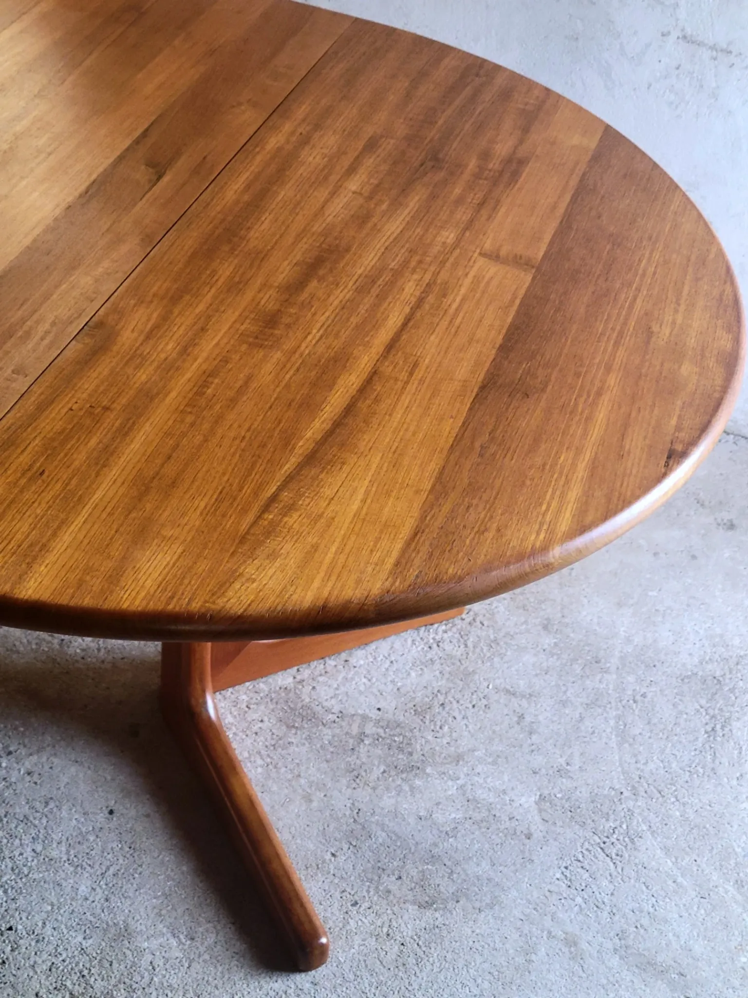 Solid teak Danish extendable dining table, 1960s