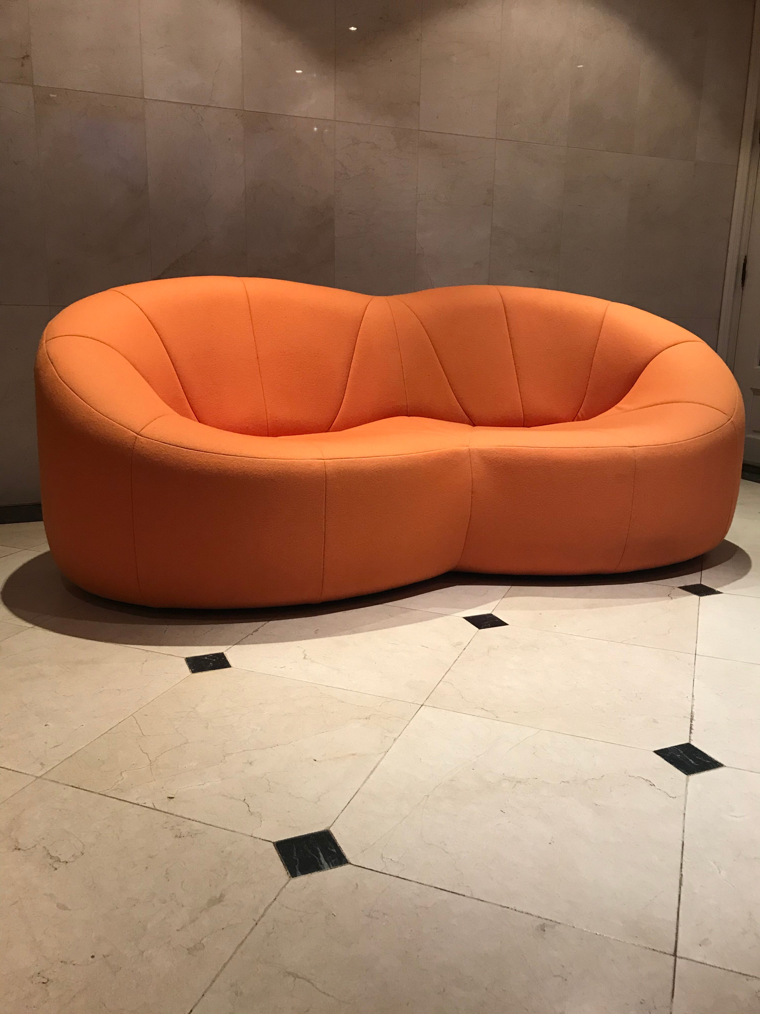 Pumpkin sofa by Pierre Paulin, Ligne Roset edition