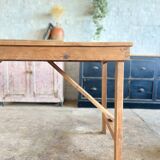 Ancien table pliante