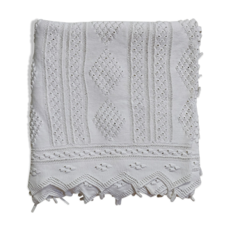 Couvre lit blanc au crochet