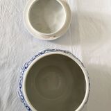 Chinese porcelain candy box