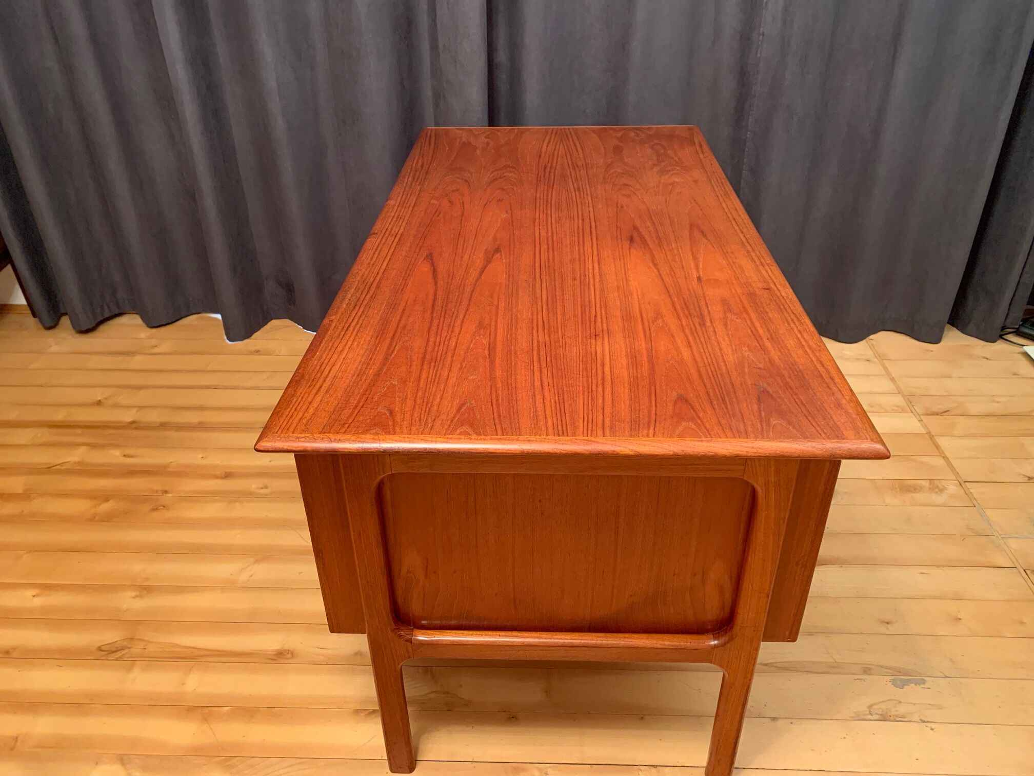 Double-sided desk by Arne Vodder, Brouer Møbelfabrik, Denmark, 1960s