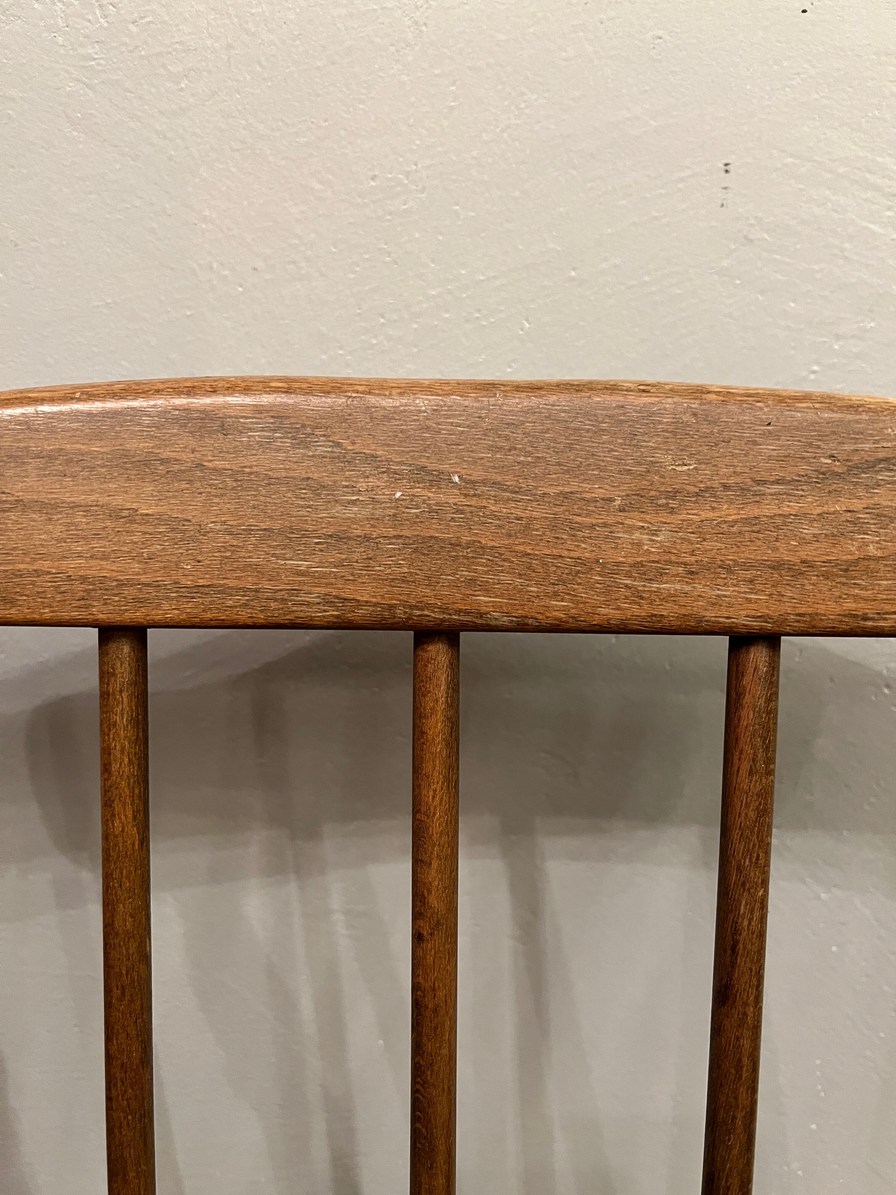 Vintage rocking-chair