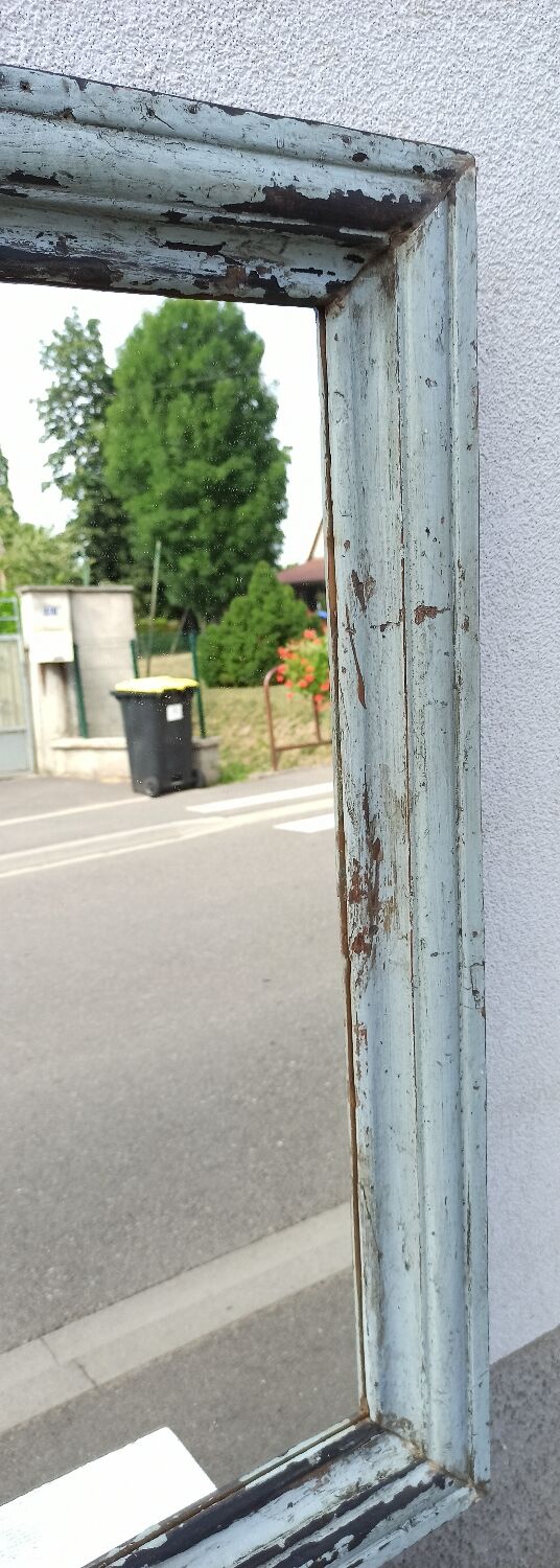 Rectangular mirror in old wood