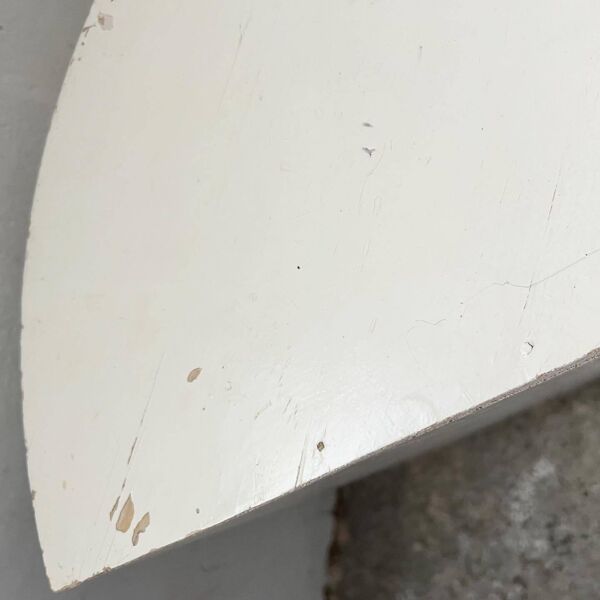 Encoignure étagères de cuisine