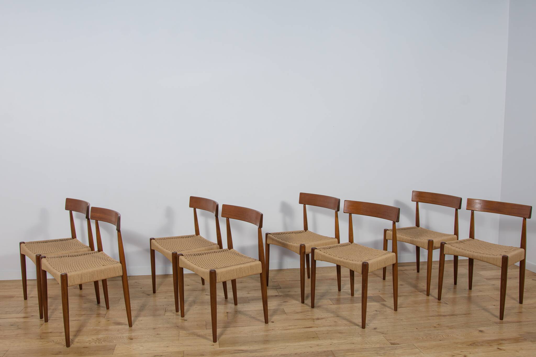 Mid-Century Modern Dining Chairs by Arne Hovmand-Olsen for Mogens Kold, 1960s, Set of 8