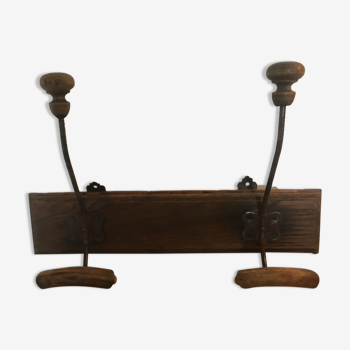 Vintage wooden coat rack 2 metal hooks