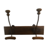 Porte manteau vintage en bois 2 patères en métal